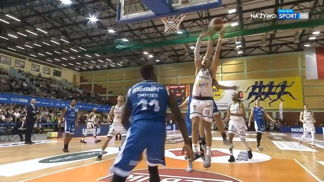 Piechowicz świetnie blokuje! #SuzukiPucharPolski #plkpl