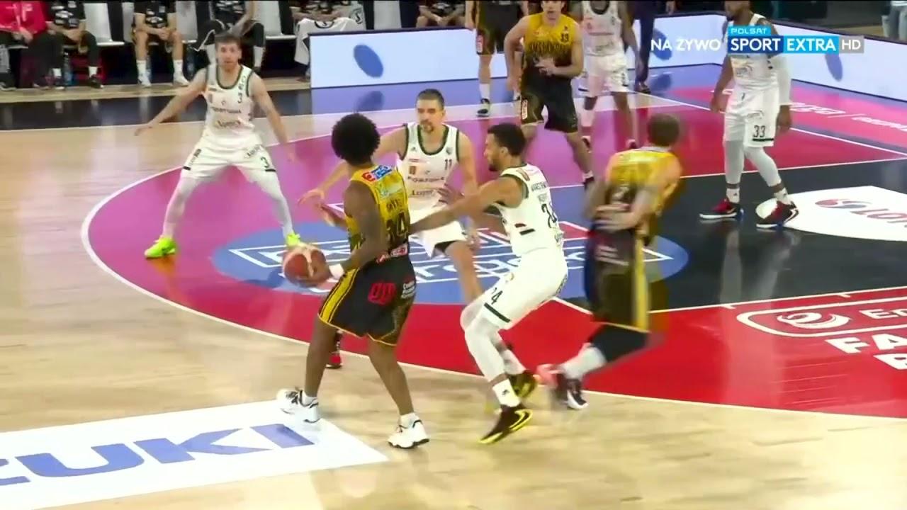 CO ZA AKCJA! Alley-oop z faulem! #EnergaBasketLiga #PLKPL