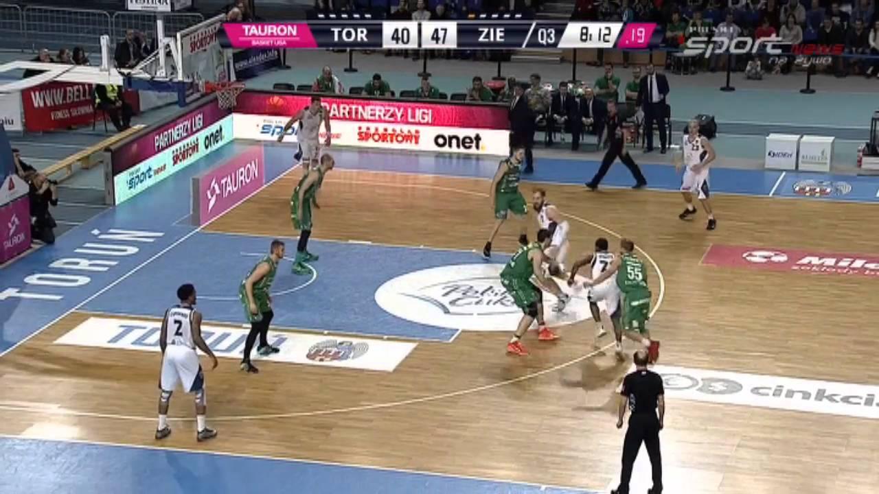 Krzysztof Sulima efektownie nad koszem! #TBLPL