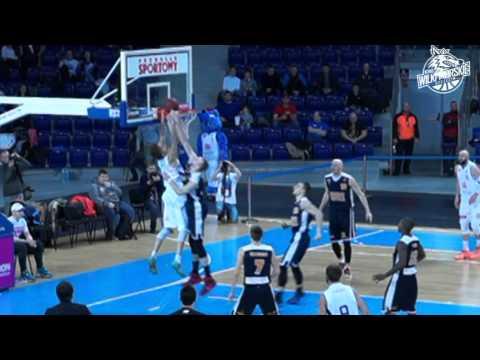 Ivan Marinković dwukrotnie wsadza nad Galdikasem