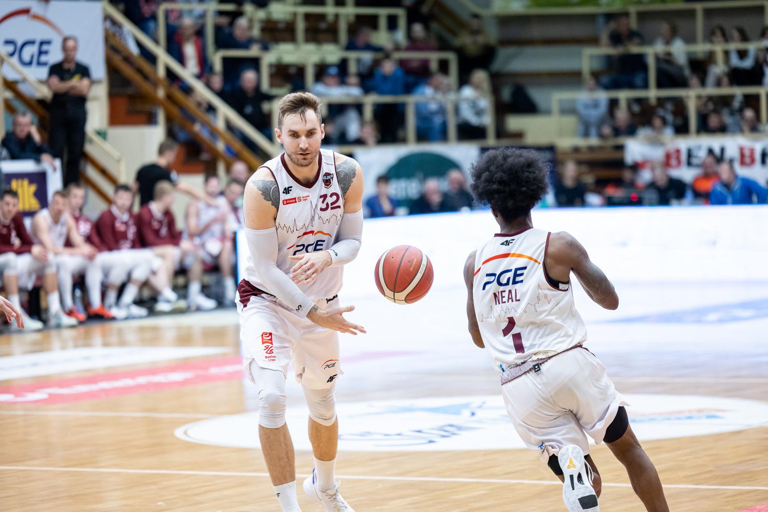 PGE Spójnia kontra Enea Zastal. Transmisja w Polsat Sport Extra