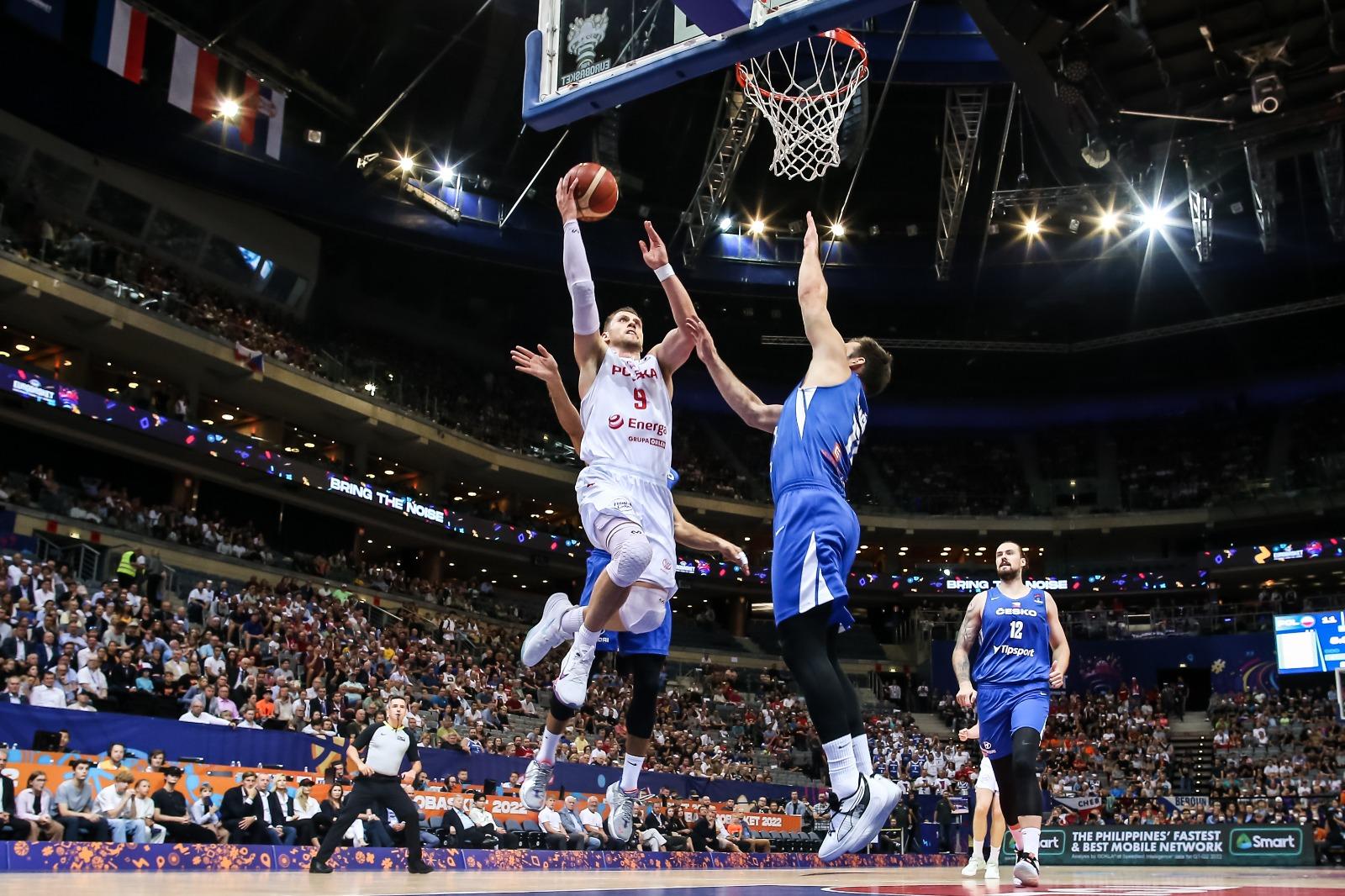 Polacy lepsi od Czechów na początek EuroBasketu!