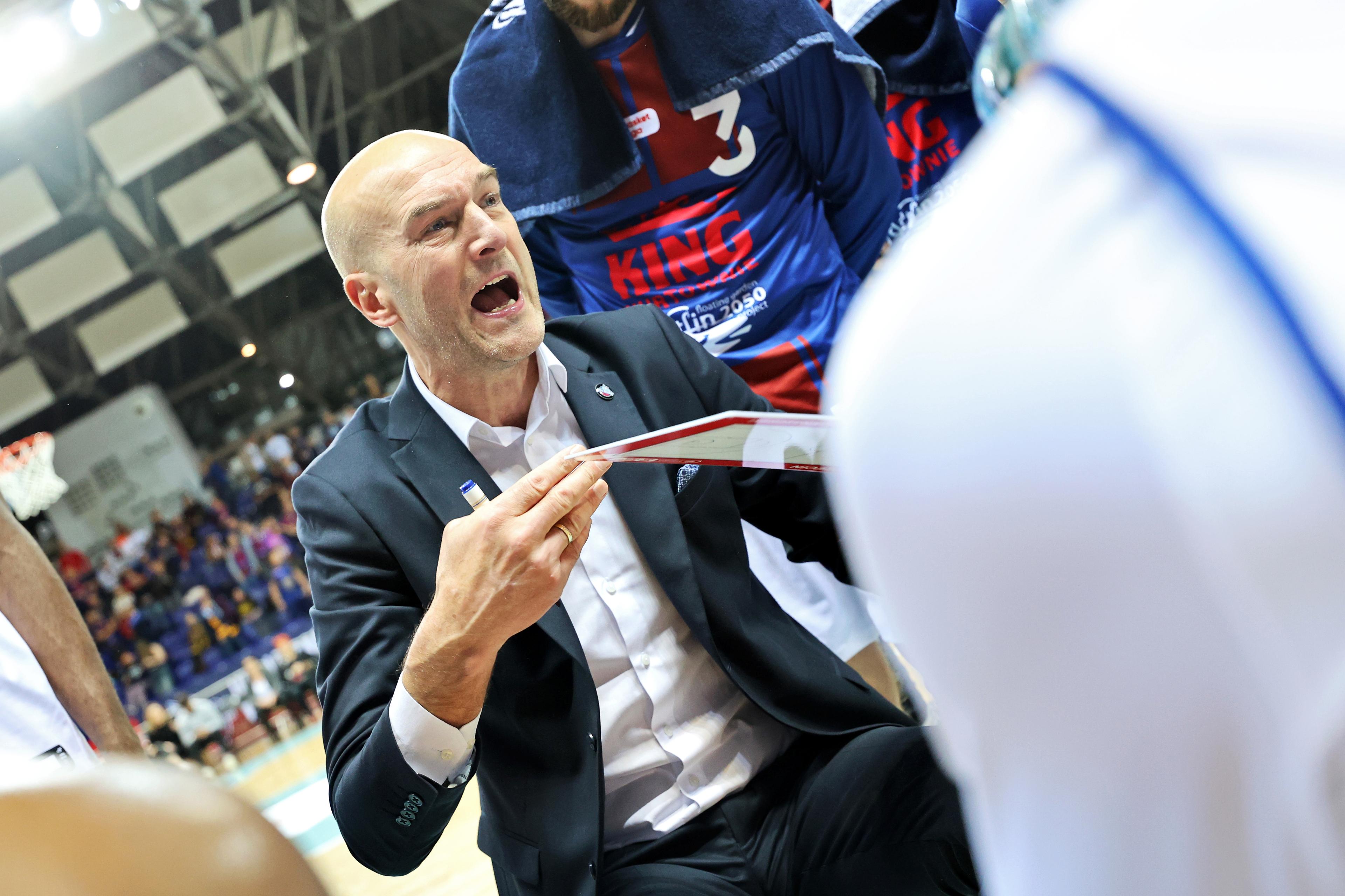 Trenerski dwugłos przed Legia - King